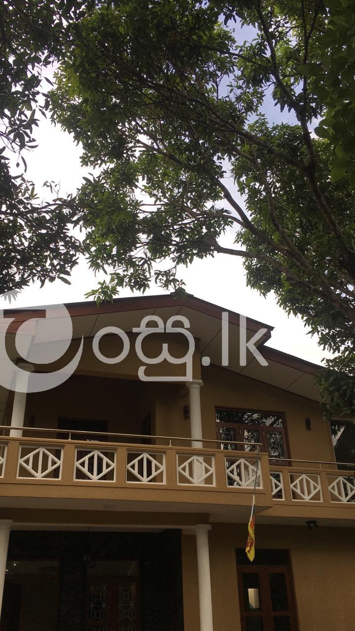 Two story house for sale in Kadawatha Mankada road.  Houses in Kadawatha