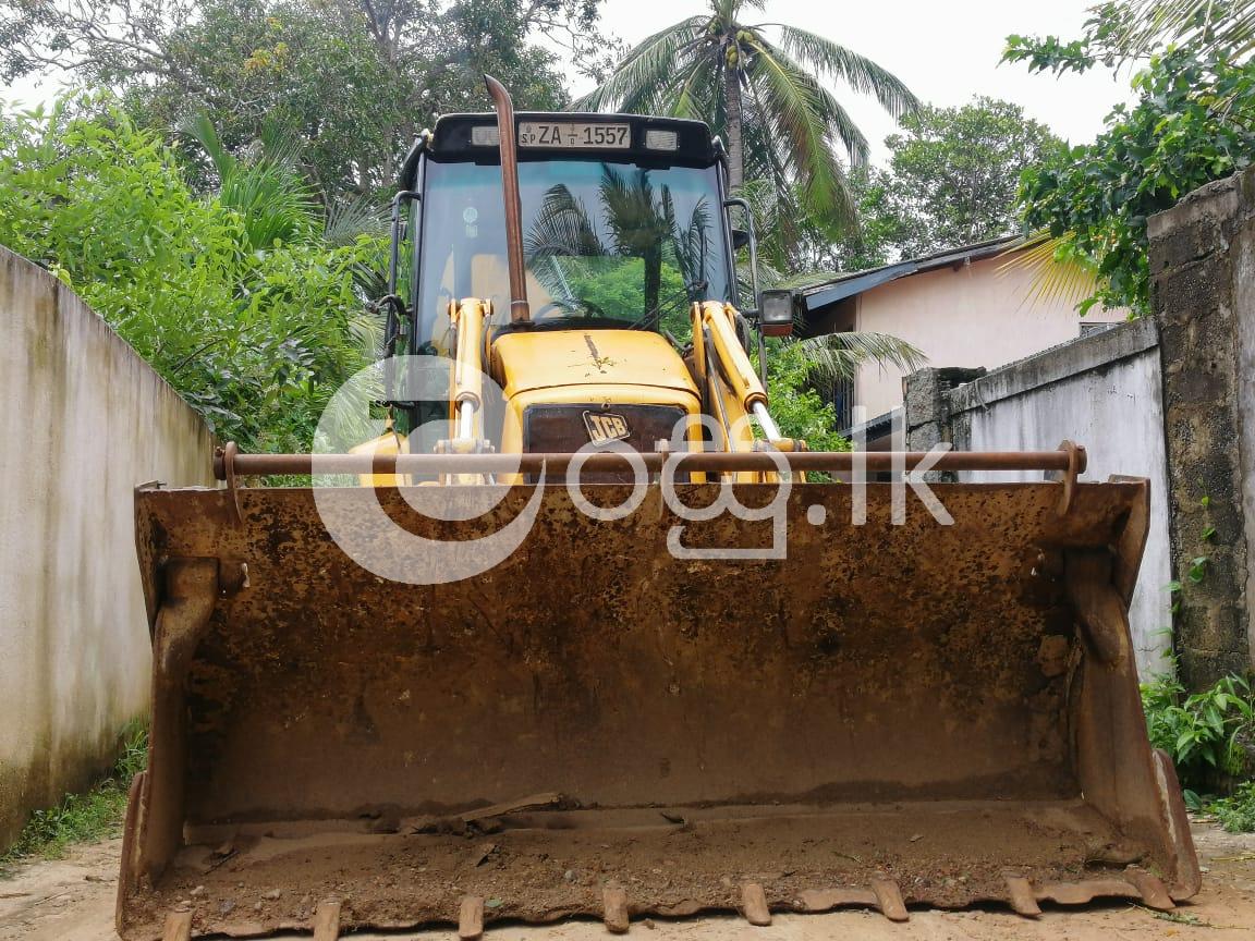 JCB 3CX 2002 Heavy Machinery & Tractors in Ambalangoda