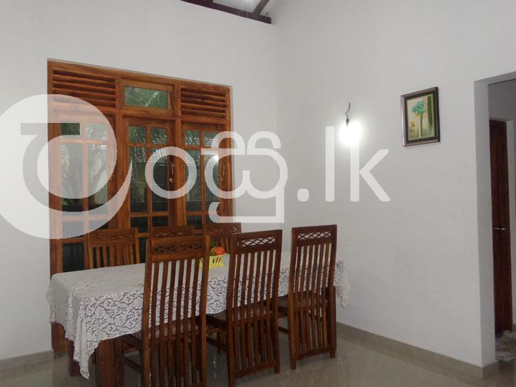 Single Storied House for sale in Ganemulla. Houses in Kadawatha