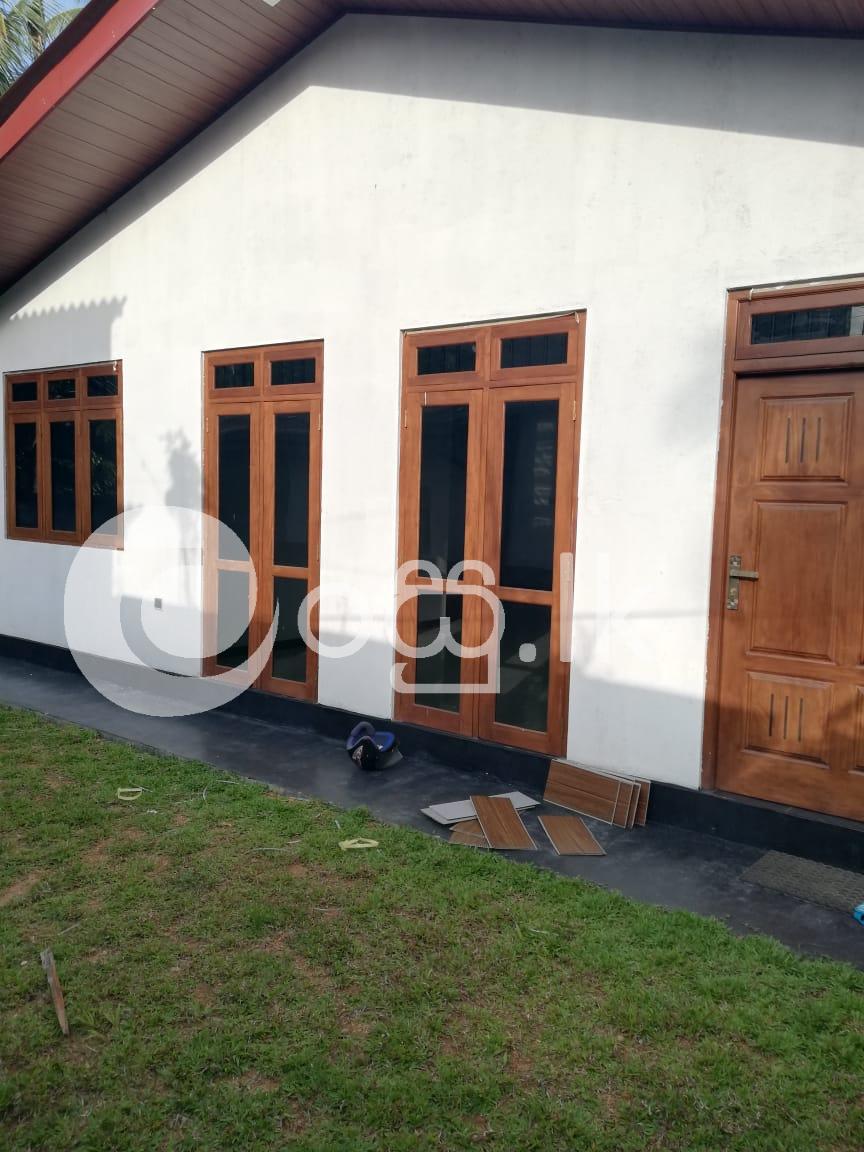 New House For Immediately Sale In Koratota Houses in Kaduwela