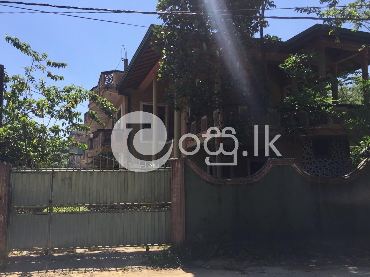 House for sale in Kandy Ilukwatha Houses in Kandy