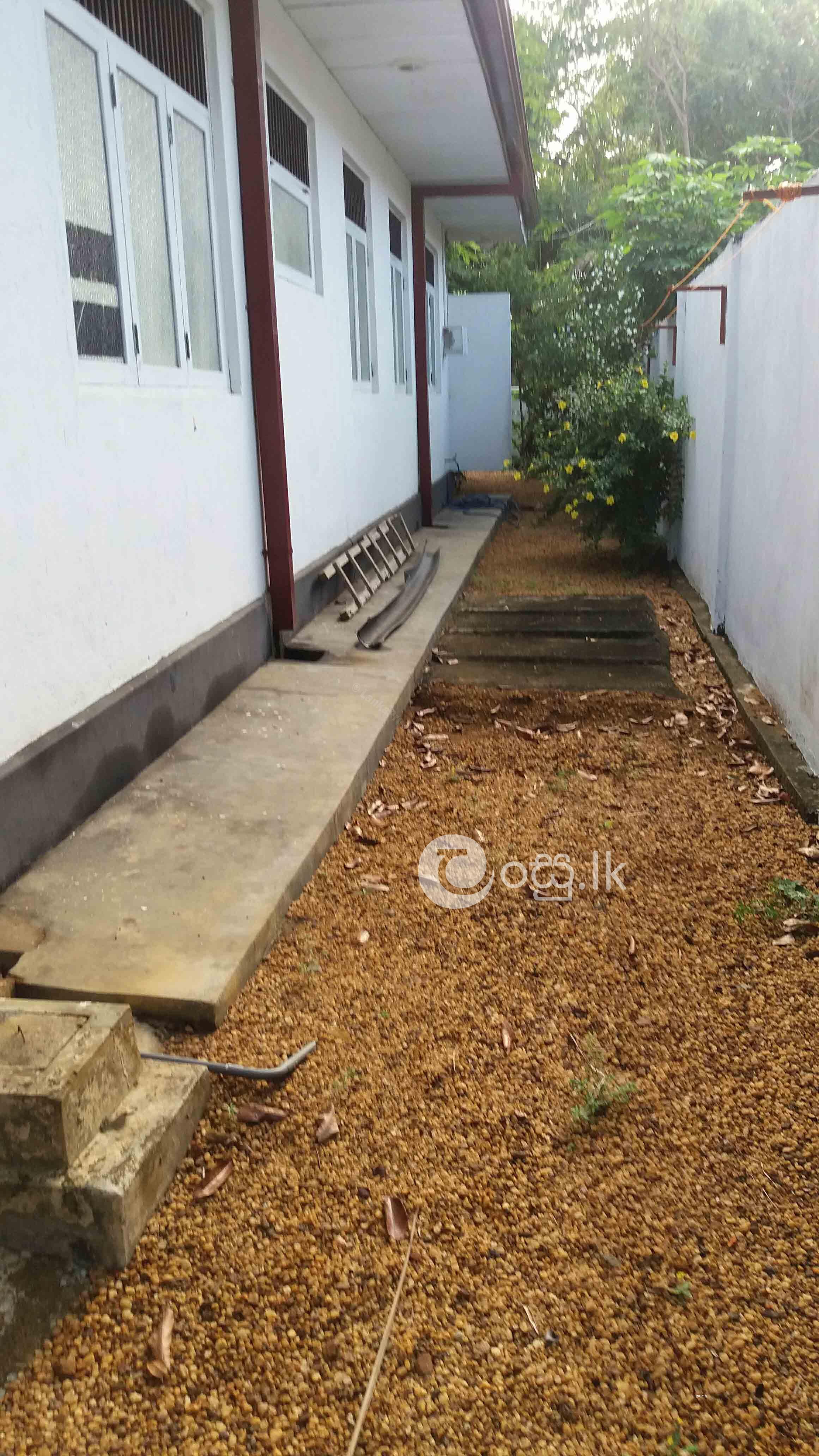 30 Perches Land With A House For Sale Klutara Houses in Kalutara