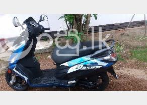 Scooter for sale in Kotte