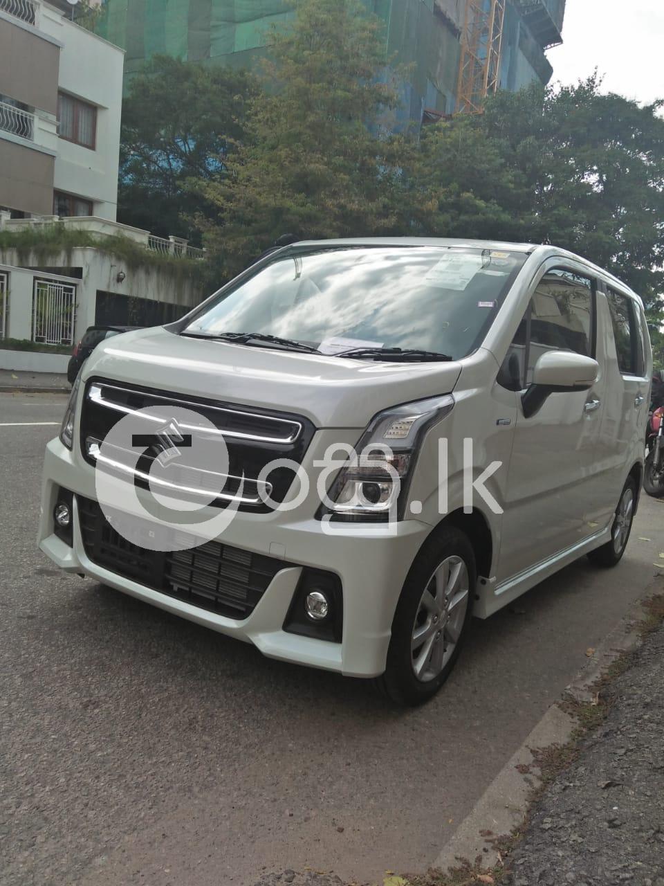 Suzuki Wagon R Stingray 2018 Cars in Colombo 7