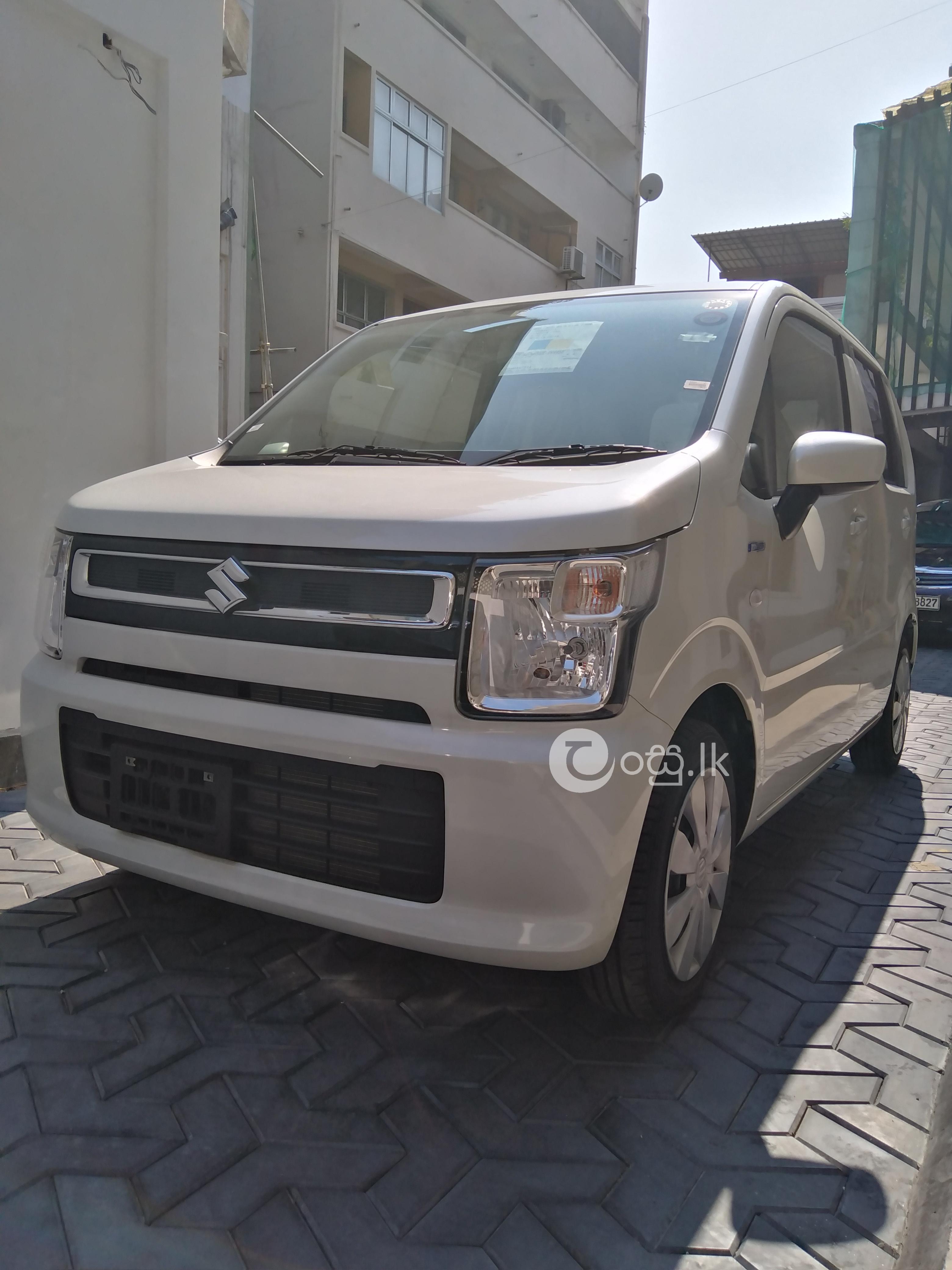 Suzuki Wagon R FX Cars in Colombo 7