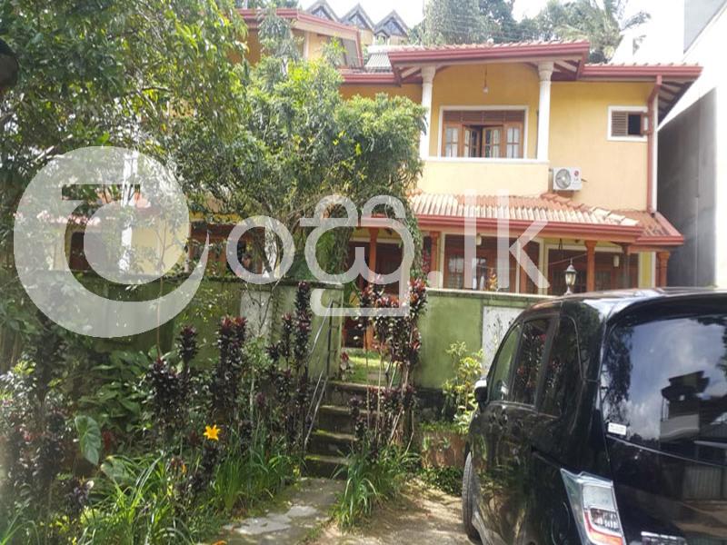 Two storied Morden House with Property Houses in Bandarawela