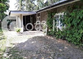 Land with house for Sale in Kandy in Kandy