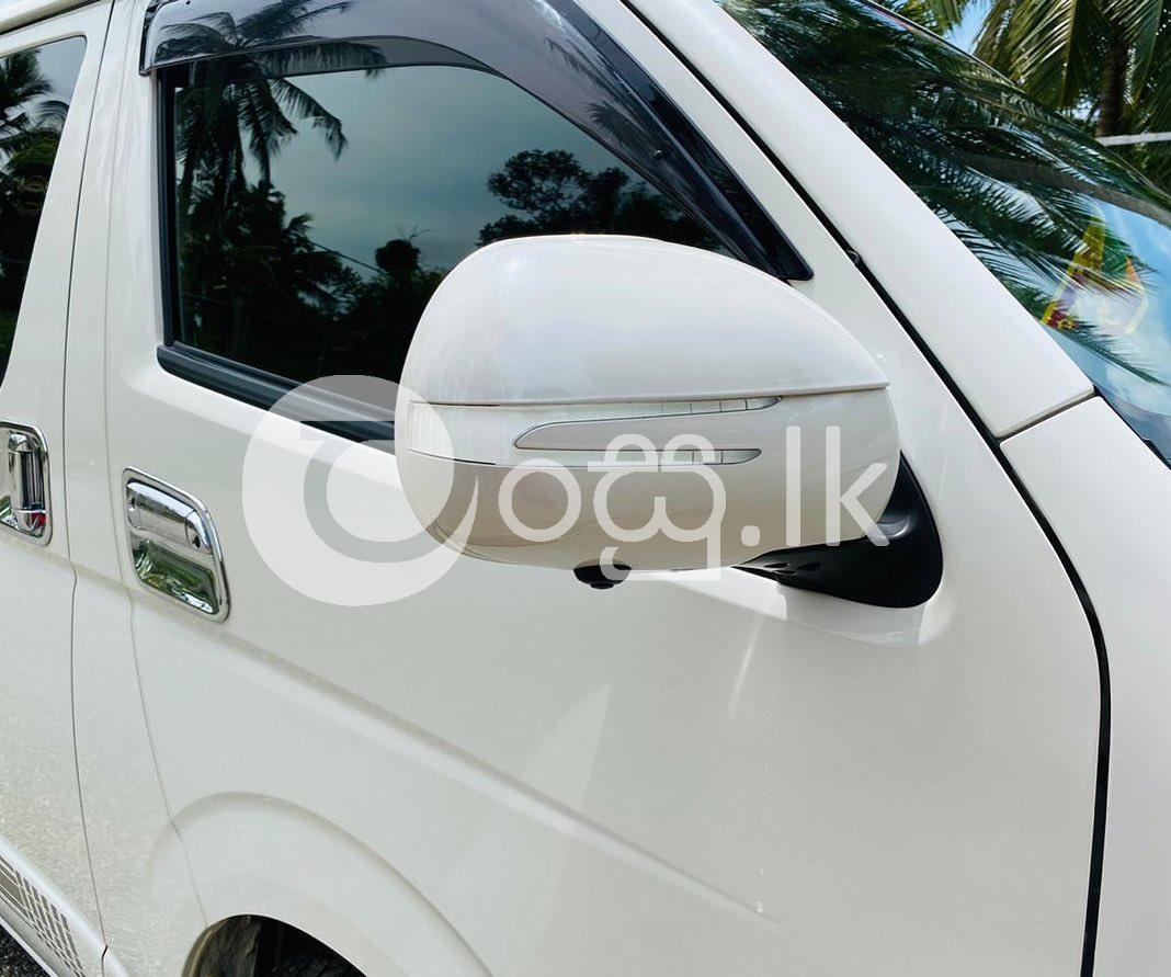 Toyota KDH dark prime Limited cobra face Vans, Buses & Lorries in Gampaha