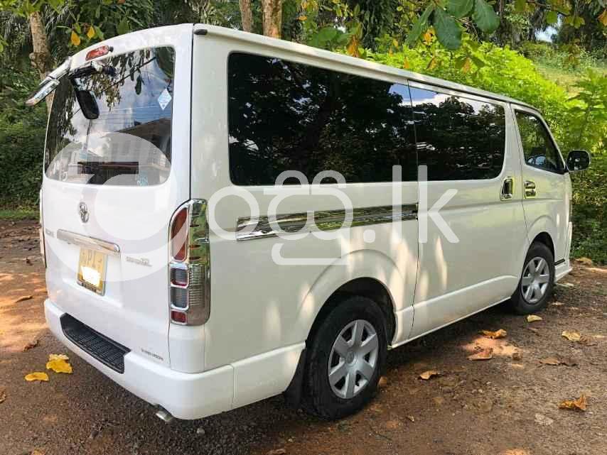 Toyota KDH TRH 200 2014 Vans, Buses & Lorries in Matugama