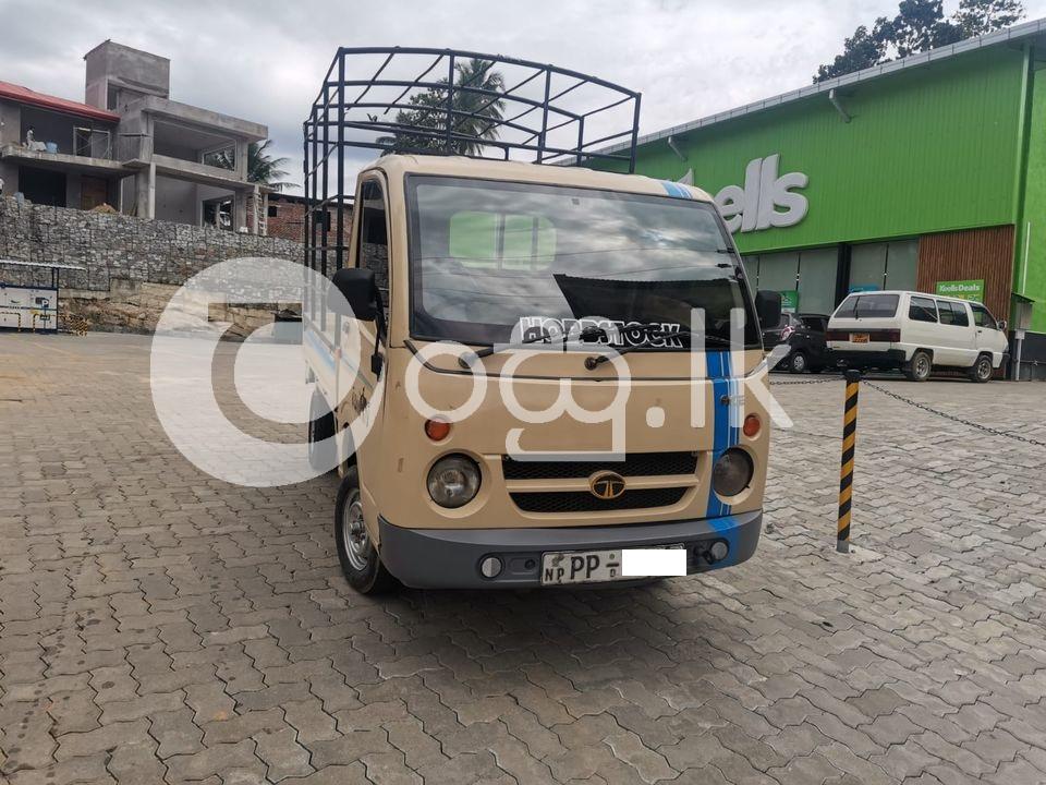 TATA Dimo Btta Vans, Buses & Lorries in Kegalle