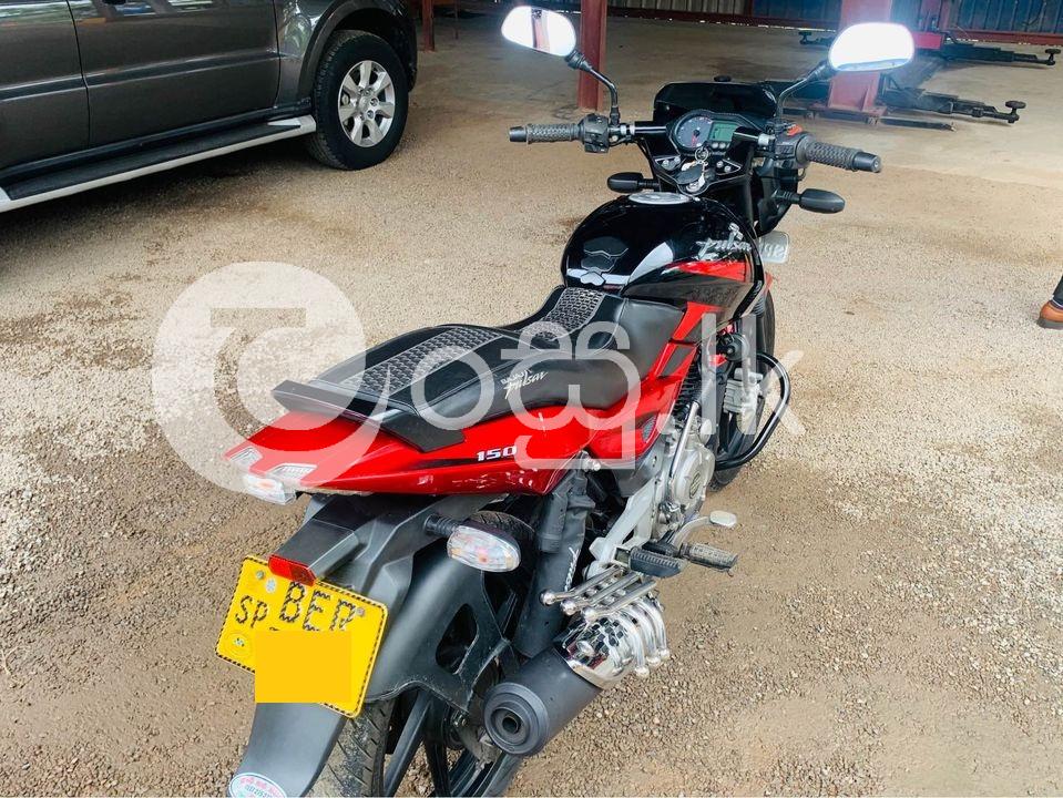 Bajaj pulsar 150 Motorbikes & Scooters in Malabe