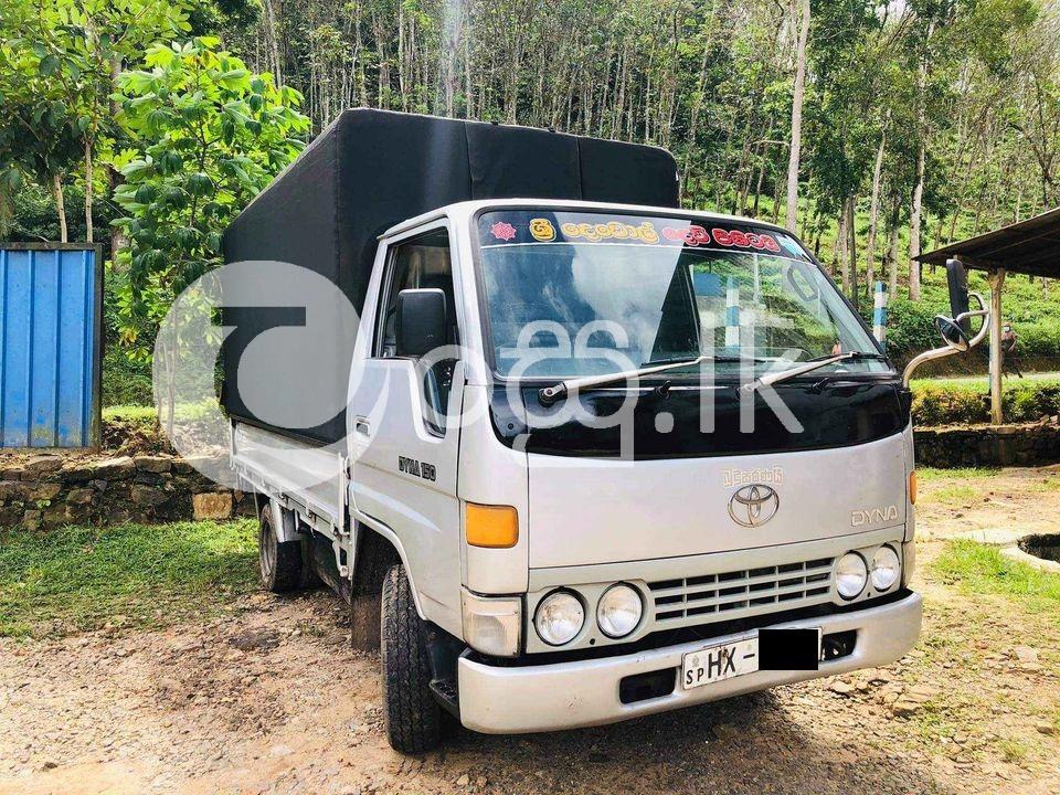 Toyota dyna 1999. ( HX ) Vans, Buses & Lorries in Galle