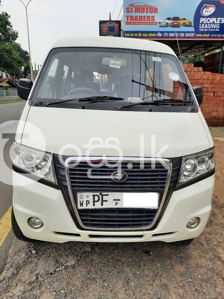 Micro Mpv Van Vans, Buses & Lorries in Panadura