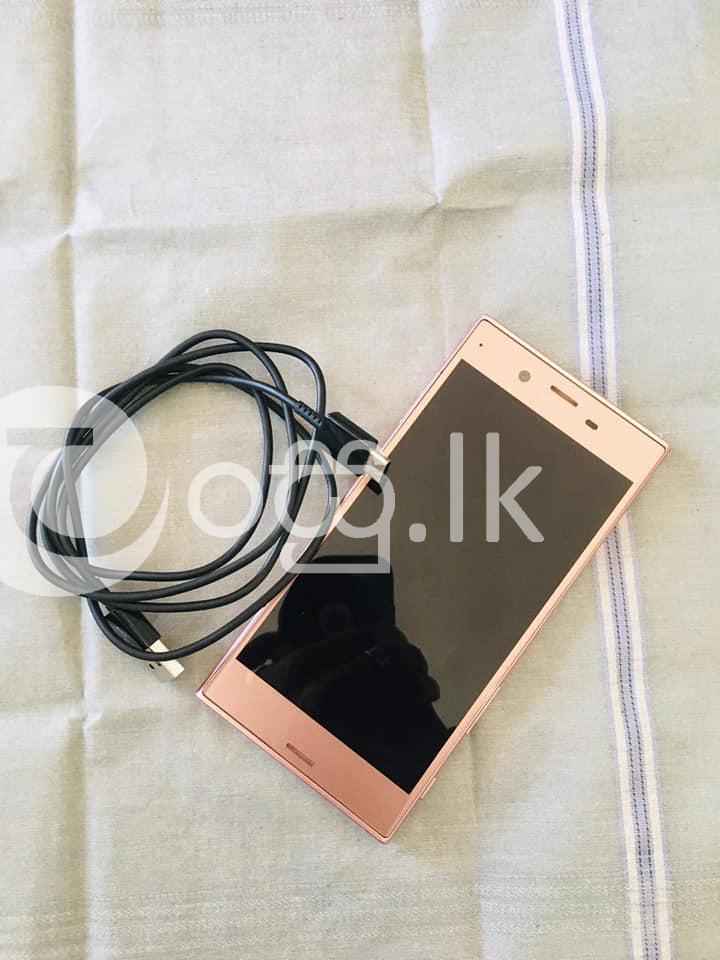 Sony xperia Mobile Phones in Negombo