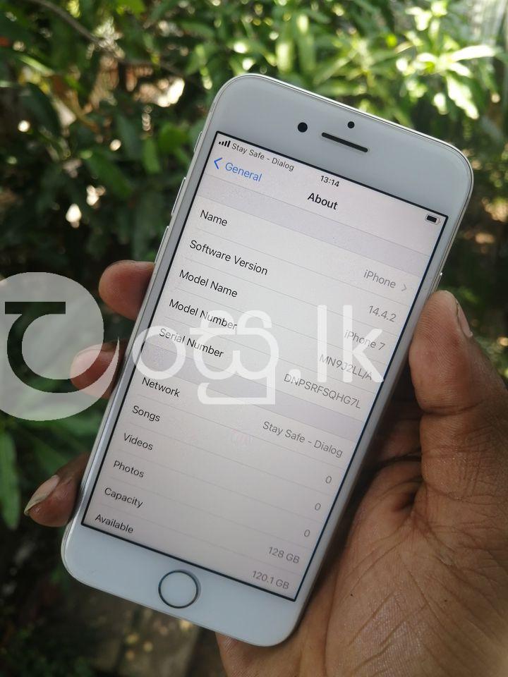 Apple iphone 7 128gb mount lavinia Mobile Phones in Mount Lavinia