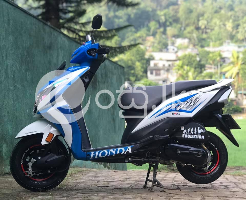Honda Dio 2018 Motorbikes & Scooters in Kandy