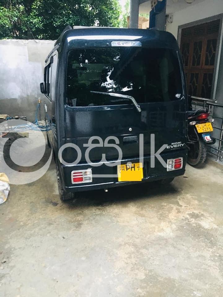 Suzuki Every Vans, Buses & Lorries in Kandy