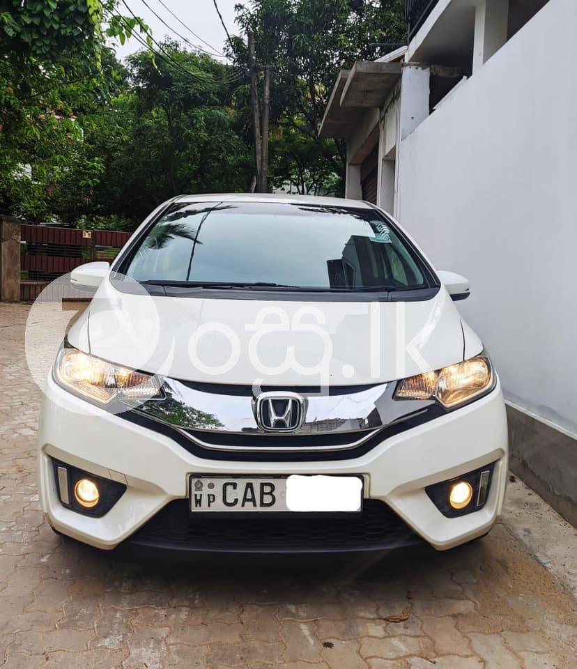 HONDA FIT GP5 mount Lavinia Cars in Mount Lavinia