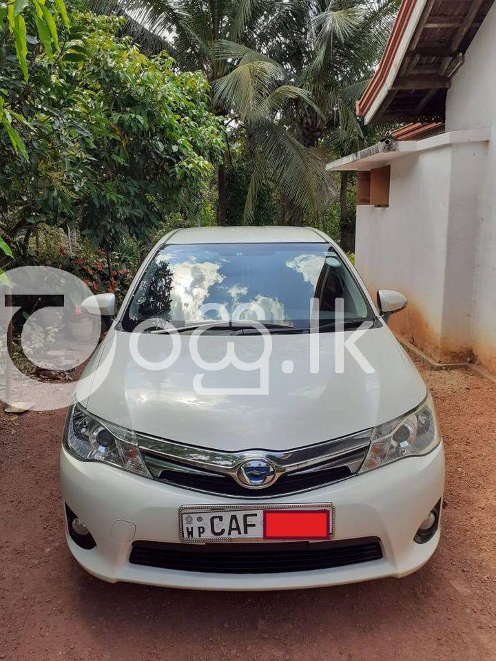 2015 Toyota axio car Cars in Negombo