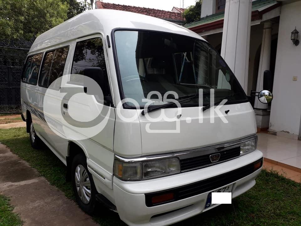 Nissan caravan high roof Vans, Buses & Lorries in Negombo