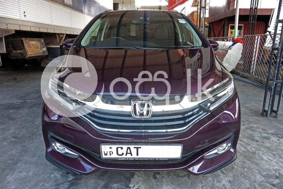 2015 Honda fit shuttle gp7 Cars in Mount Lavinia