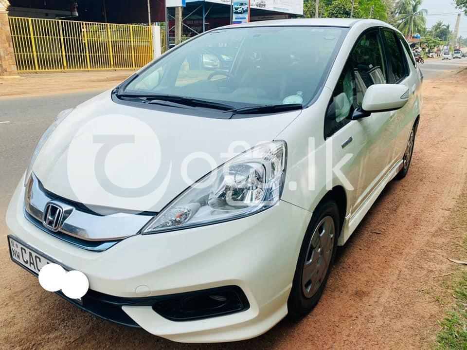 Honda fit Shuttle New Face Cars in Wennappuwa