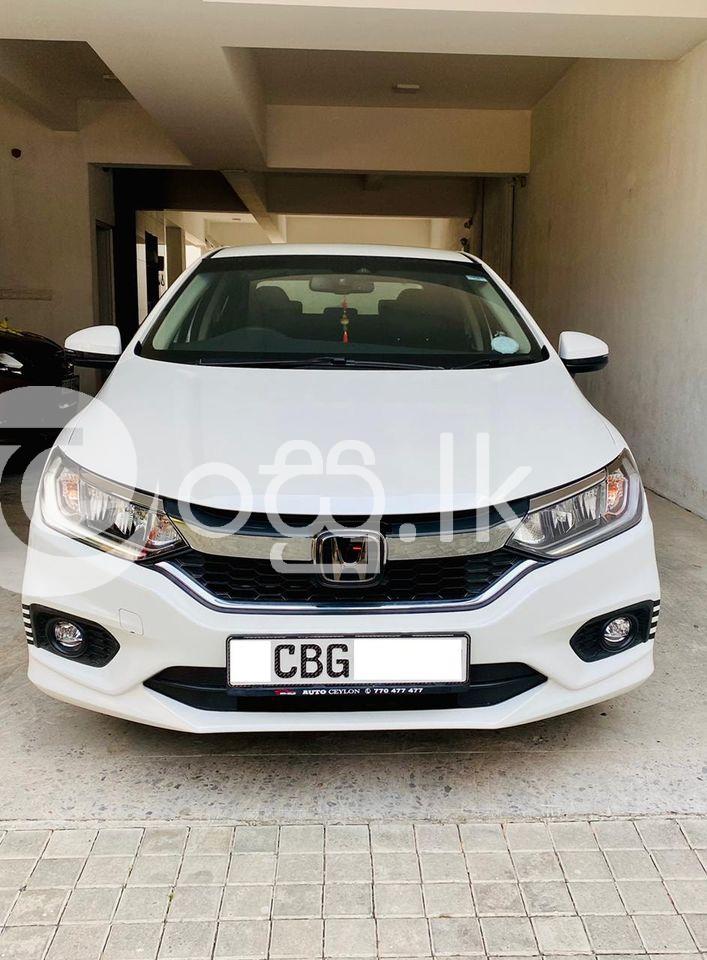 Honda Grace 2018 Cars in Mount Lavinia