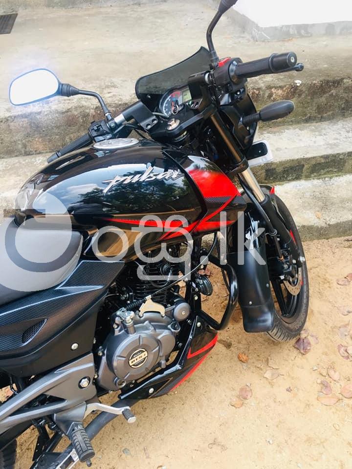 Bajaj pulsar 150cc Motorbikes & Scooters in Trincomalee