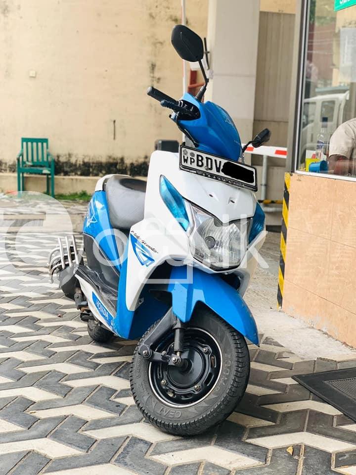 Honda Dio COLOMBO 1 Motorbikes & Scooters in Colombo 1