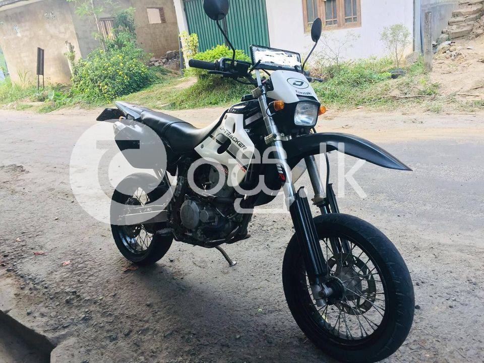 Unregistered D tracker Motorbikes & Scooters in Kandy