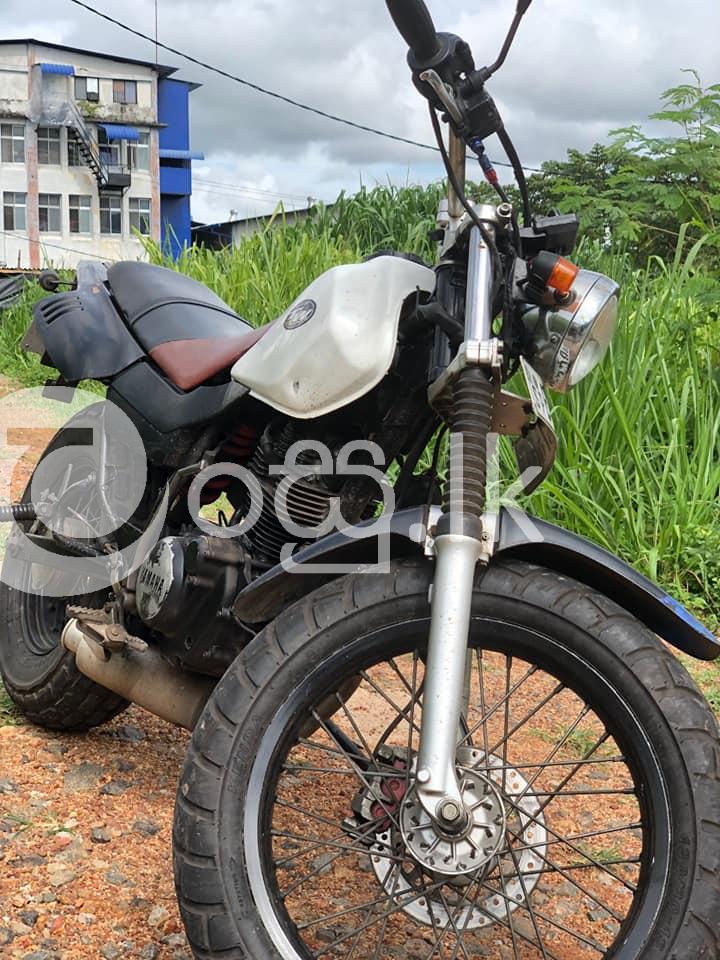 Yamaha TW 200 hub model Motorbikes & Scooters in Colombo 1