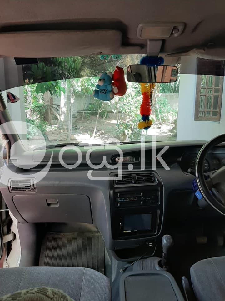 Toyota Noah CR41 for sale Vans, Buses & Lorries in Gampaha