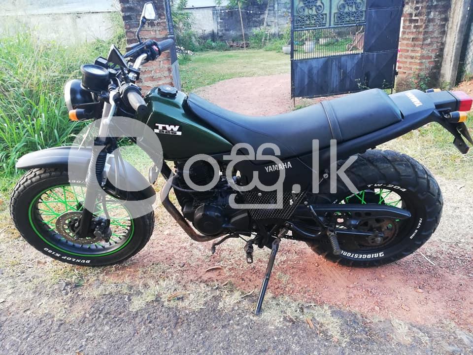 Yamaha Tw 225 Motorbikes & Scooters in Negombo