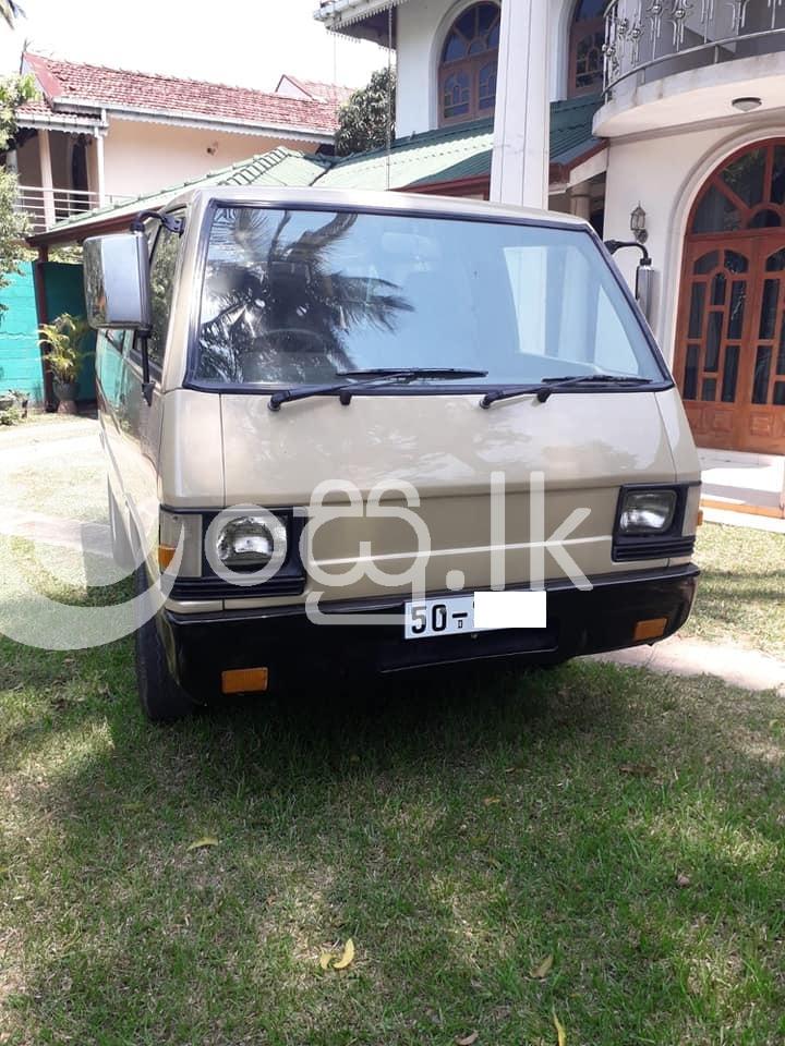 Mitsubishi L300 VAN In Gampaha  Vans, Buses & Lorries in Negombo