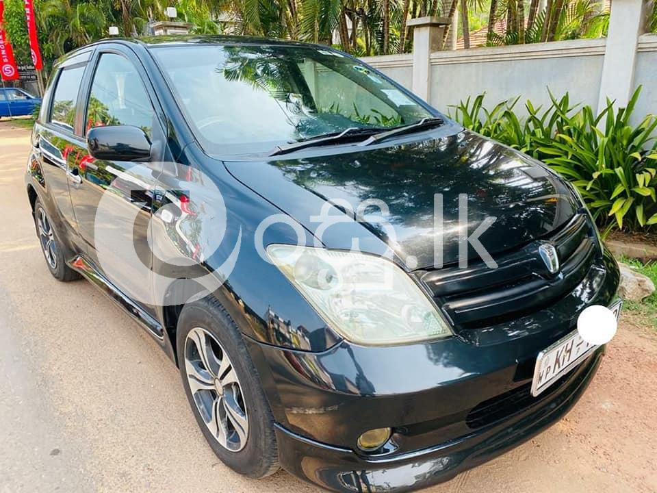 Toyota IST FL Grade Cars in Negombo