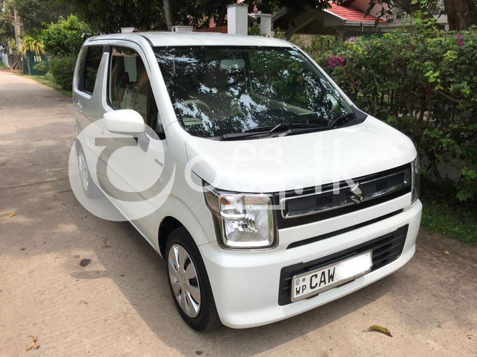 SUZUKI WAGON R FX 2017 Cars in Negombo