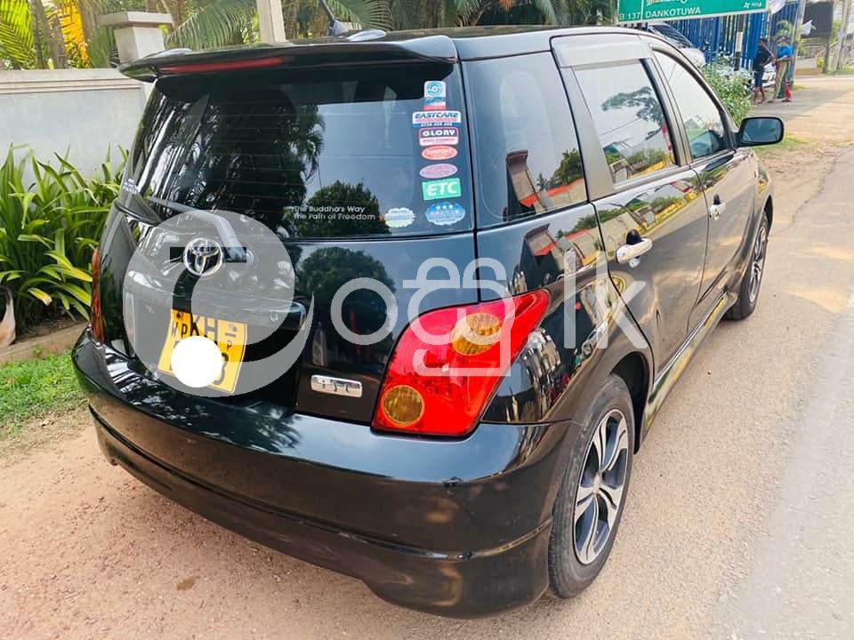 Toyota IST FL Grade Cars in Negombo