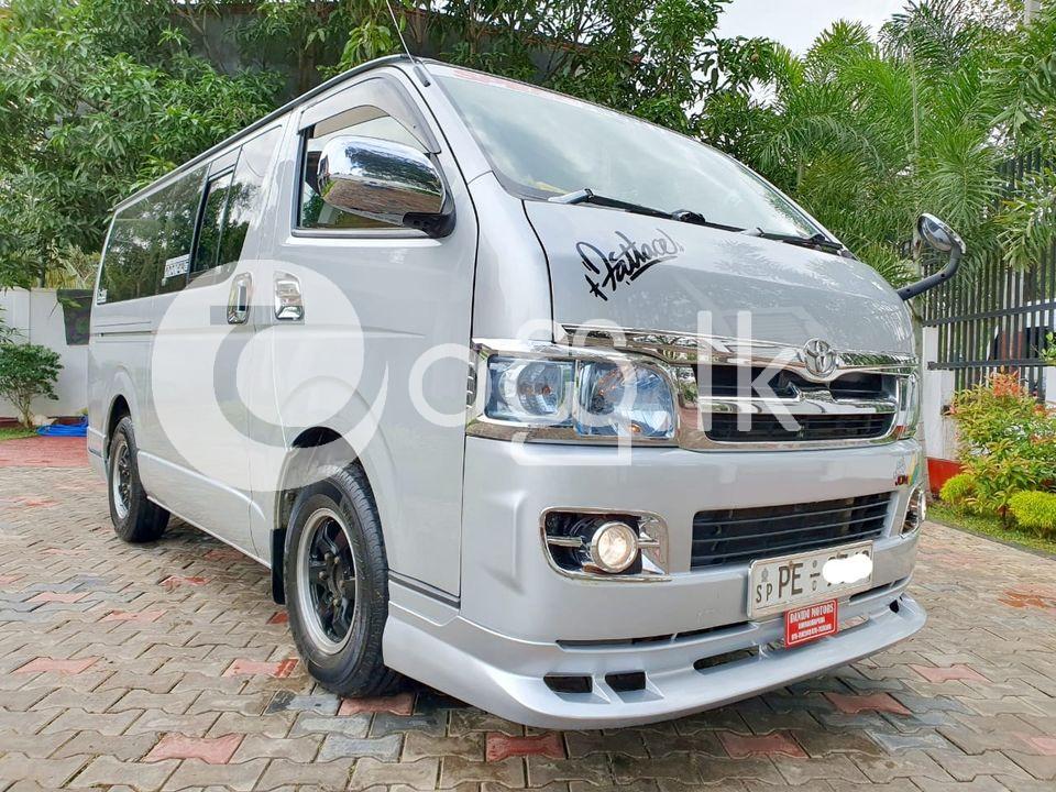 KDH SUPUR GL Vans, Buses & Lorries in Anuradhapura