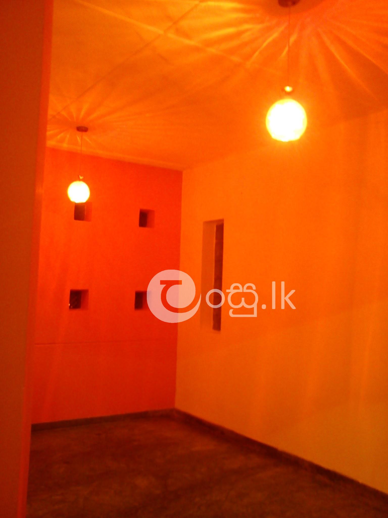 House for sale  Houses in Nugegoda