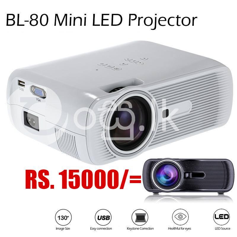 PROJECTOR  TV & Video Accessories in Colombo 11