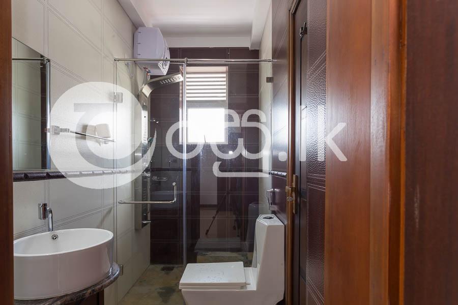 3 BR Apartment @ Col 6 Apartments in Colombo 6