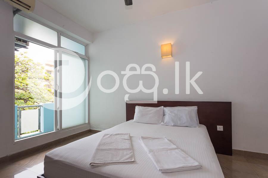 2Br apartment @ Col 4 Apartments in Colombo 4