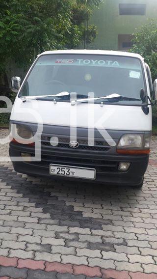 Toyota Hiace Dolphin Vans, Buses & Lorries in Dehiwala