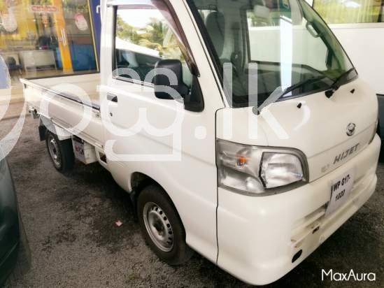 Daihatsu Hijet Vans, Buses & Lorries in Negombo
