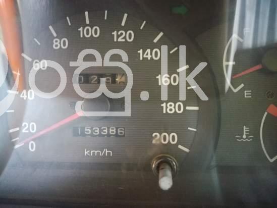 Hyundai Accent 2000 Cars in Minuwangoda