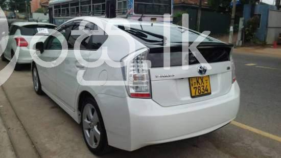 Toyota Prius S Cars in Nugegoda