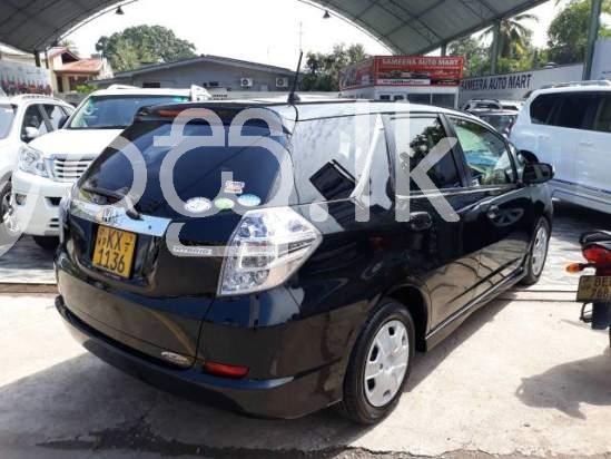 Honda Fit Shuttle Cars in Nugegoda