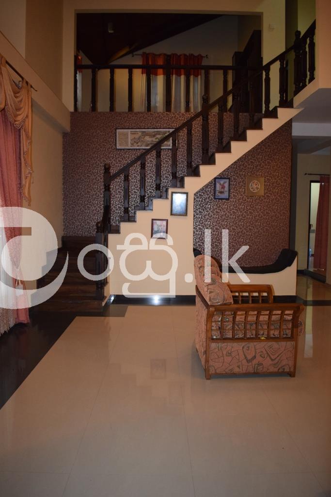 Luxury House for Rent in Athurugiriya Houses in N